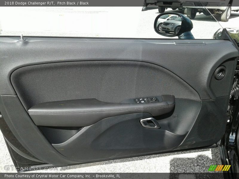 Pitch Black / Black 2018 Dodge Challenger R/T