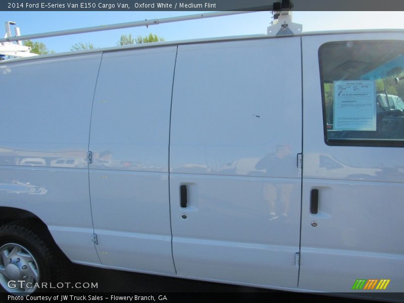 Oxford White / Medium Flint 2014 Ford E-Series Van E150 Cargo Van