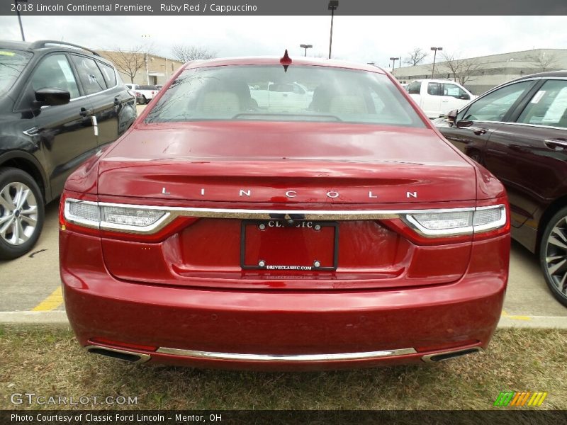 Ruby Red / Cappuccino 2018 Lincoln Continental Premiere