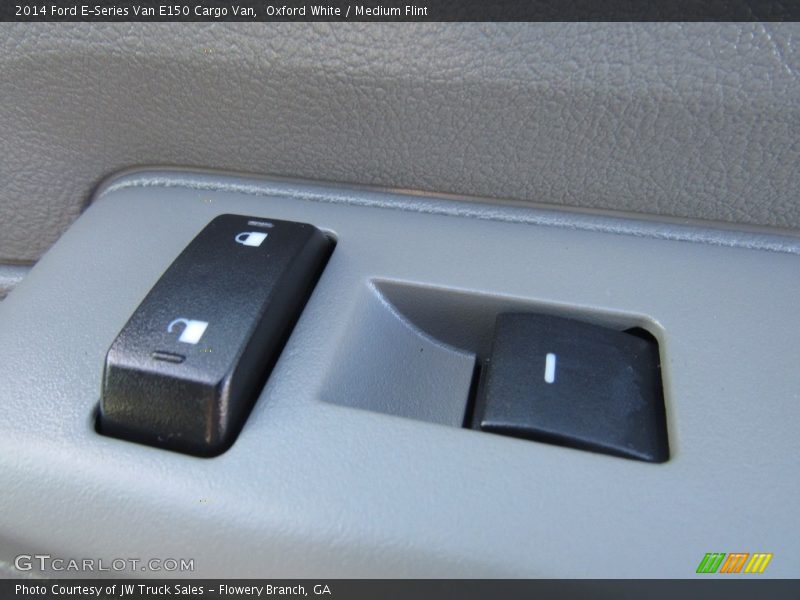 Oxford White / Medium Flint 2014 Ford E-Series Van E150 Cargo Van