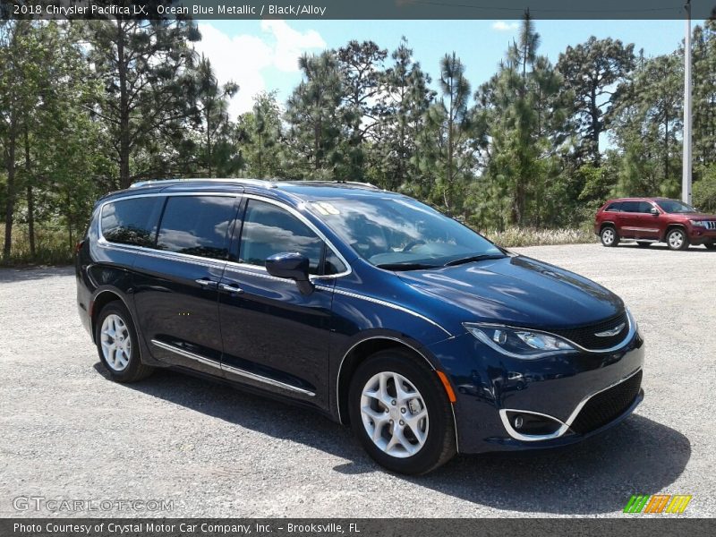 Ocean Blue Metallic / Black/Alloy 2018 Chrysler Pacifica LX