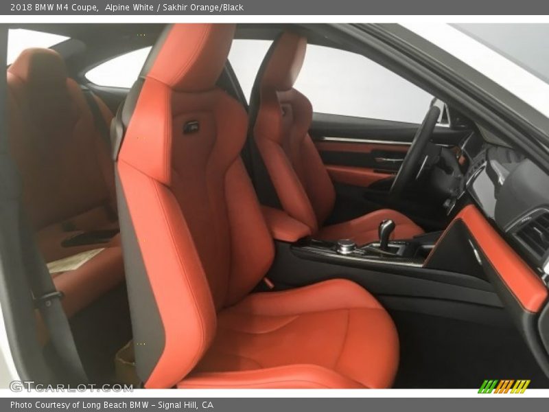 Alpine White / Sakhir Orange/Black 2018 BMW M4 Coupe