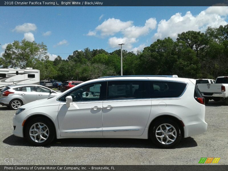 Bright White / Black/Alloy 2018 Chrysler Pacifica Touring L