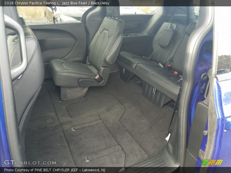 Jazz Blue Pearl / Black/Alloy 2018 Chrysler Pacifica Touring L