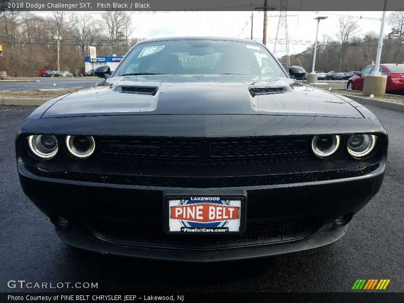 Pitch Black / Black 2018 Dodge Challenger SXT
