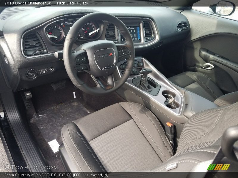 Pitch Black / Black 2018 Dodge Challenger SXT