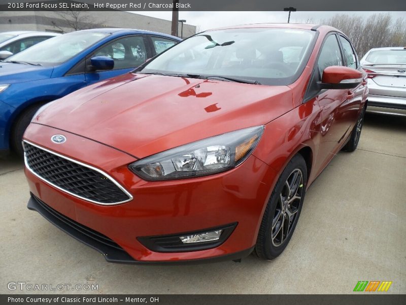 Hot Pepper Red / Charcoal Black 2018 Ford Focus SEL Hatch