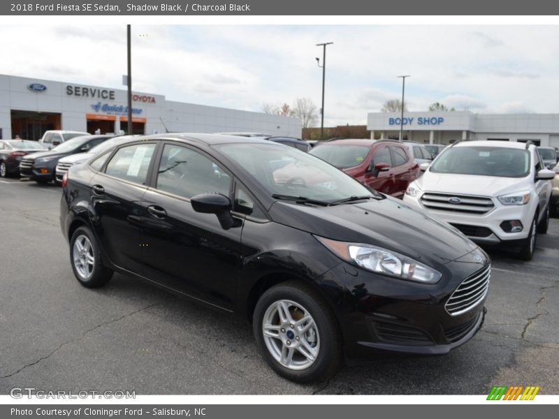 Shadow Black / Charcoal Black 2018 Ford Fiesta SE Sedan