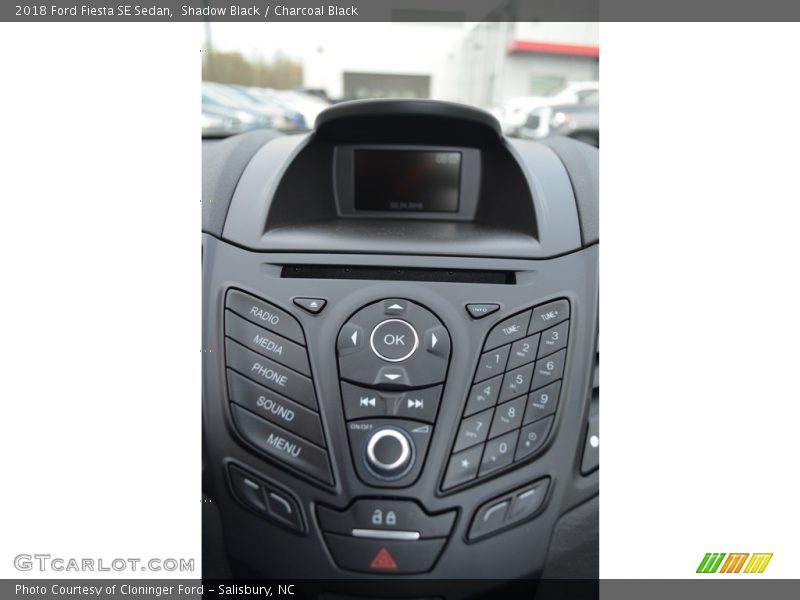 Shadow Black / Charcoal Black 2018 Ford Fiesta SE Sedan