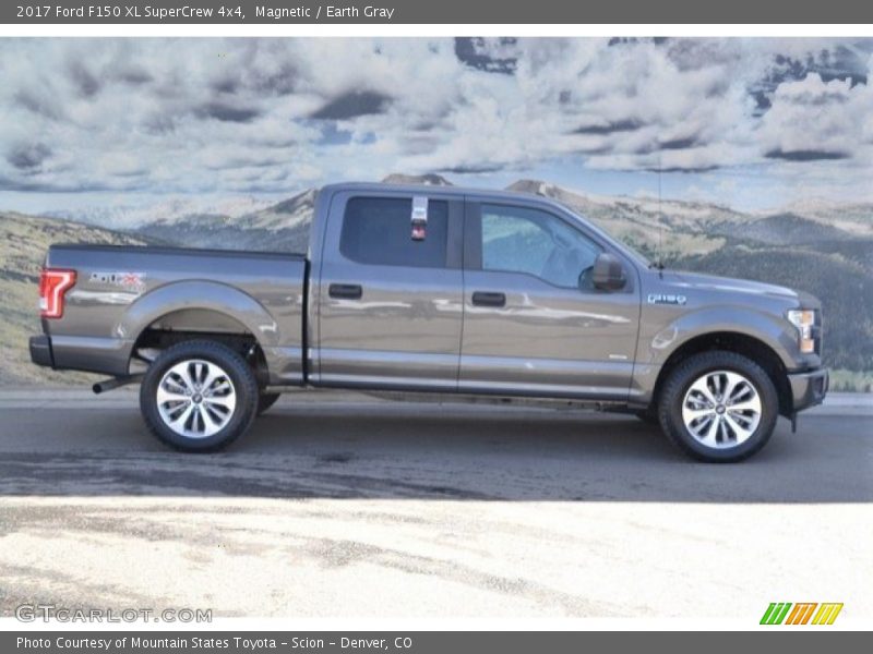 Magnetic / Earth Gray 2017 Ford F150 XL SuperCrew 4x4