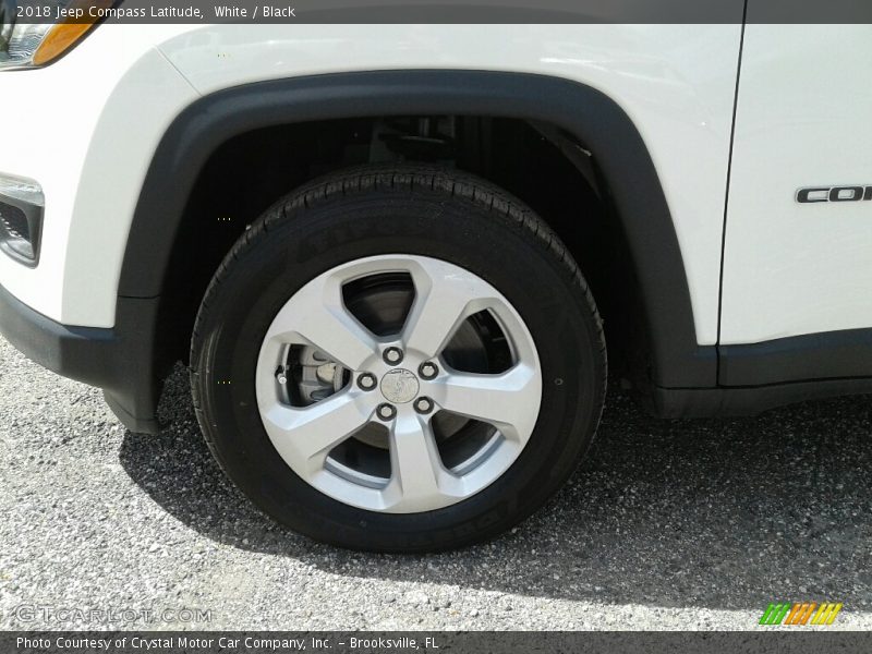White / Black 2018 Jeep Compass Latitude