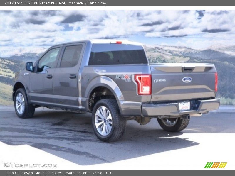 Magnetic / Earth Gray 2017 Ford F150 XL SuperCrew 4x4