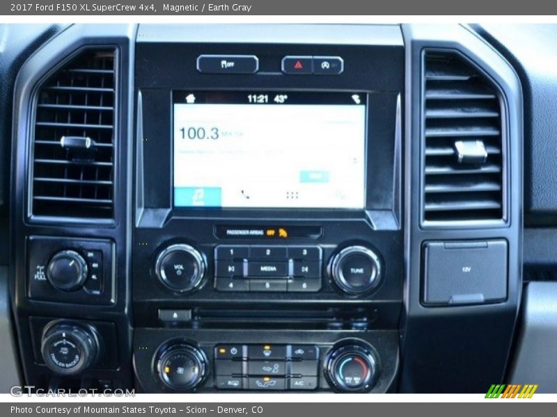 Magnetic / Earth Gray 2017 Ford F150 XL SuperCrew 4x4