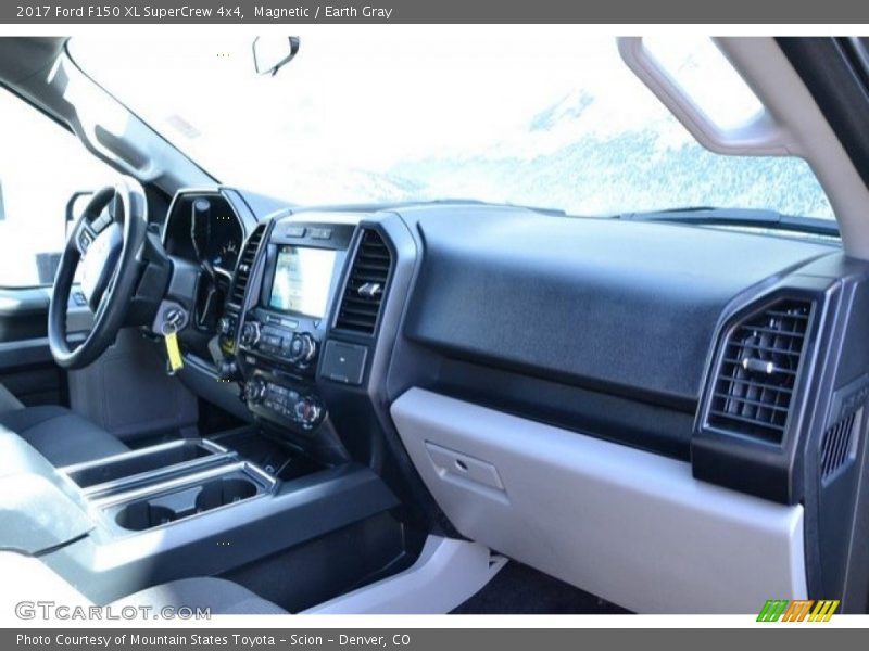 Magnetic / Earth Gray 2017 Ford F150 XL SuperCrew 4x4