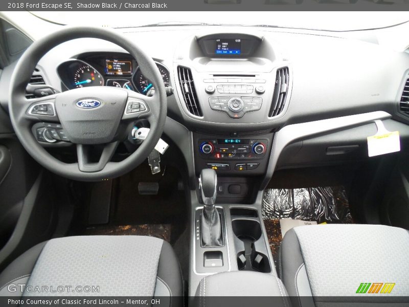 Shadow Black / Charcoal Black 2018 Ford Escape SE