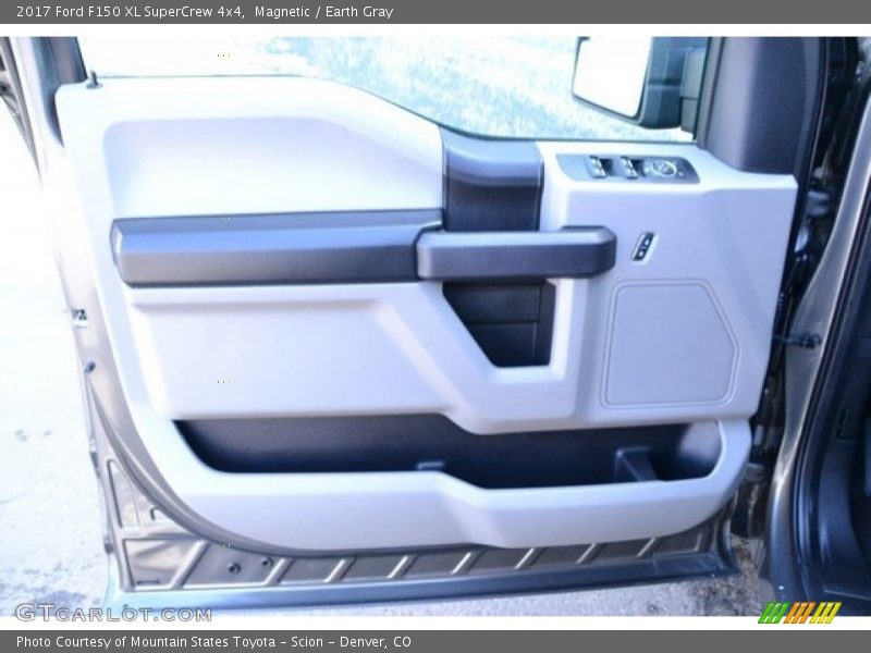 Magnetic / Earth Gray 2017 Ford F150 XL SuperCrew 4x4