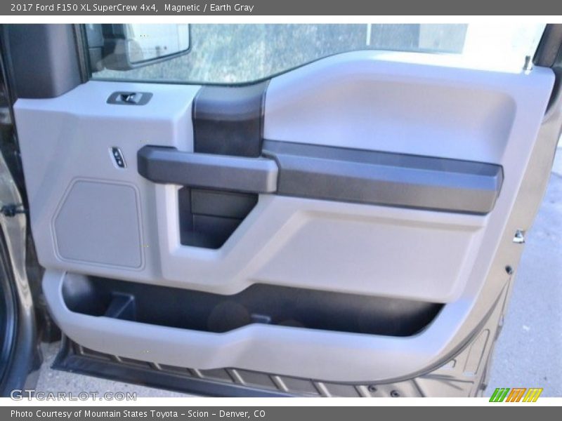Magnetic / Earth Gray 2017 Ford F150 XL SuperCrew 4x4