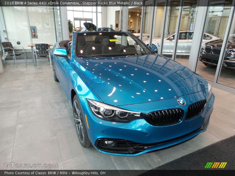 Snapper Rocks Blue Metallic / Black 2018 BMW 4 Series 440i xDrive Convertible