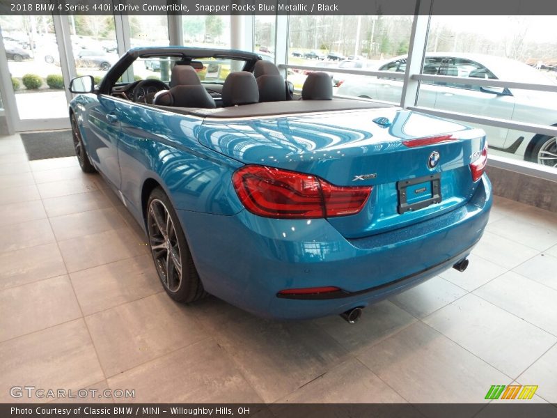 Snapper Rocks Blue Metallic / Black 2018 BMW 4 Series 440i xDrive Convertible