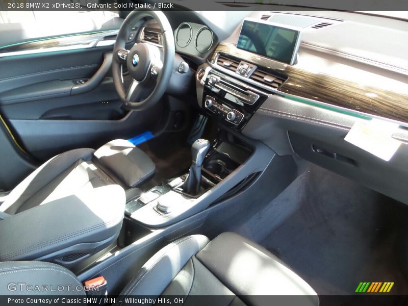 Galvanic Gold Metallic / Black 2018 BMW X2 xDrive28i