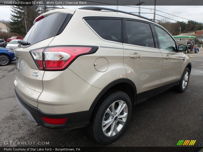 White Gold / Charcoal Black 2018 Ford Escape SE 4WD