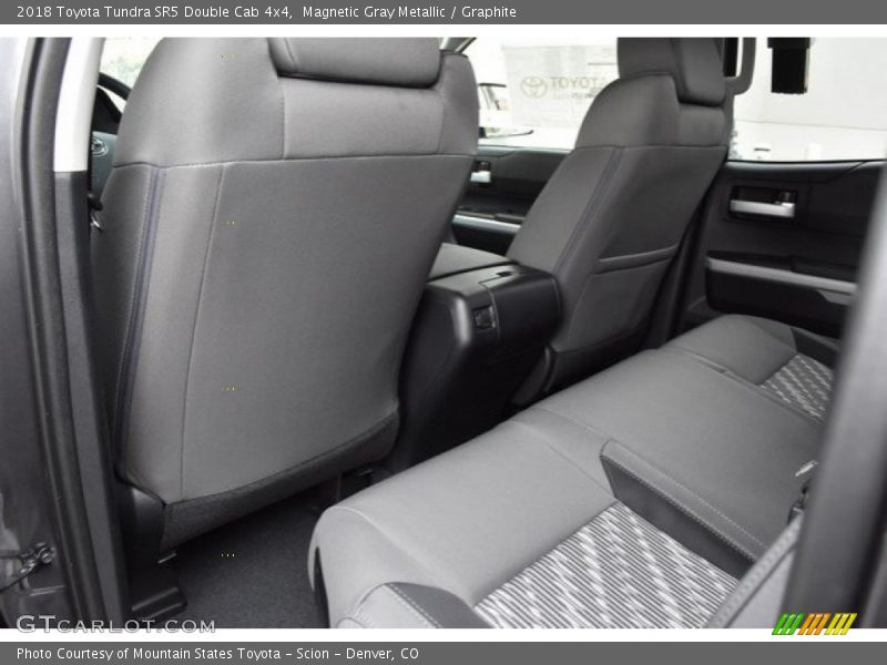 Magnetic Gray Metallic / Graphite 2018 Toyota Tundra SR5 Double Cab 4x4