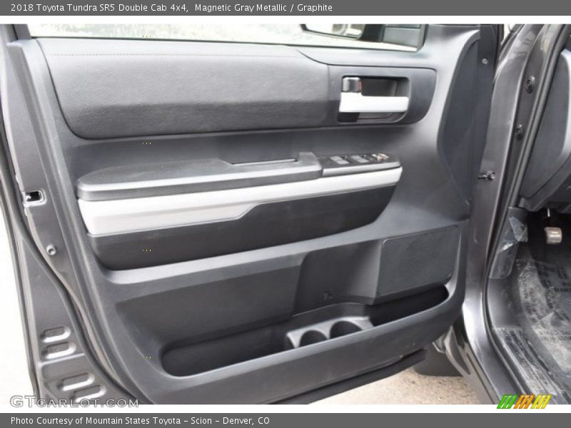 Magnetic Gray Metallic / Graphite 2018 Toyota Tundra SR5 Double Cab 4x4