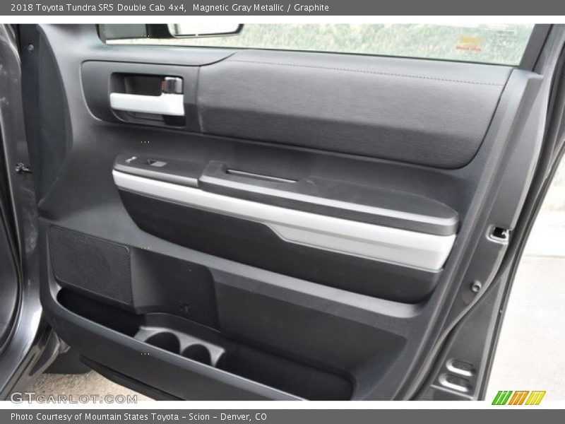 Magnetic Gray Metallic / Graphite 2018 Toyota Tundra SR5 Double Cab 4x4