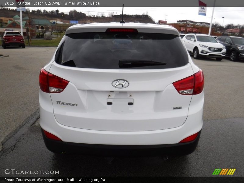 Winter White / Beige 2015 Hyundai Tucson GLS AWD