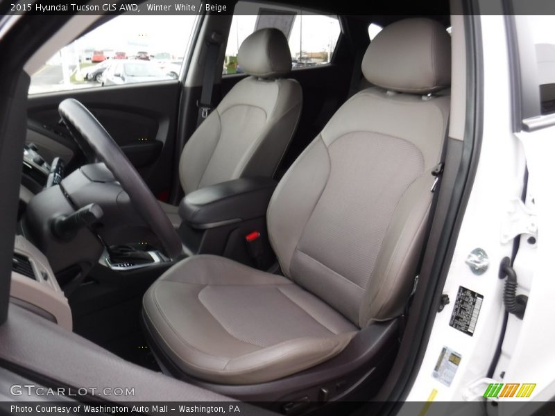 Winter White / Beige 2015 Hyundai Tucson GLS AWD