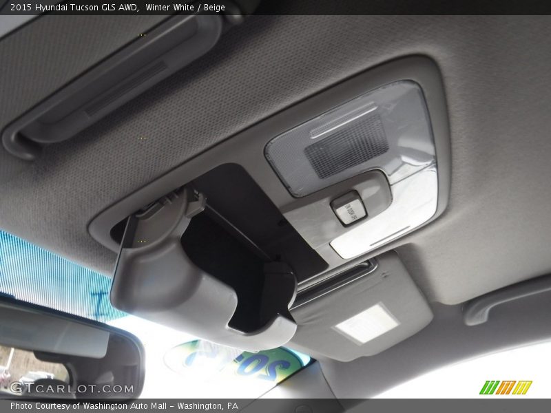 Winter White / Beige 2015 Hyundai Tucson GLS AWD