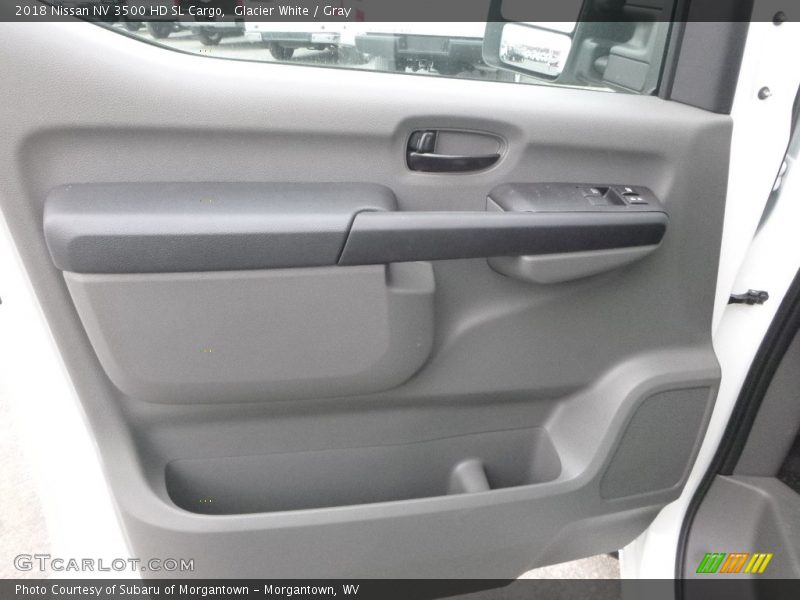 Glacier White / Gray 2018 Nissan NV 3500 HD SL Cargo