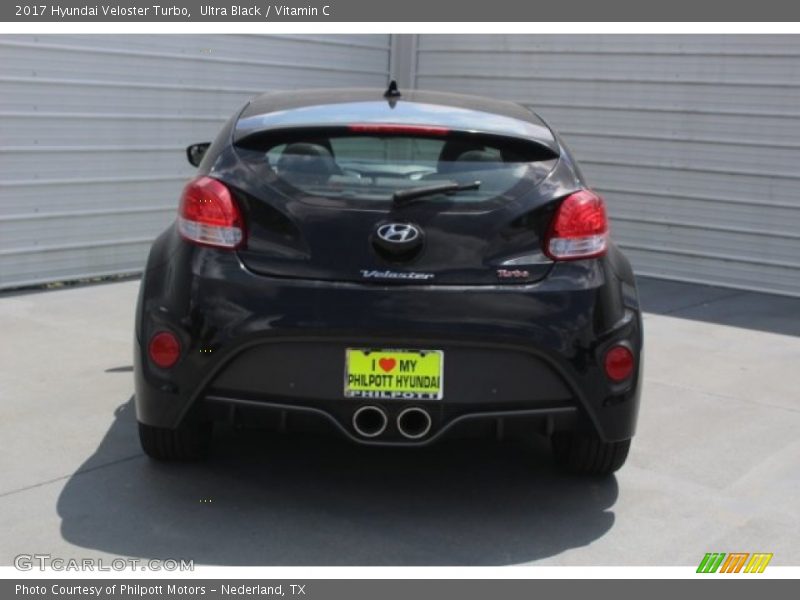 Ultra Black / Vitamin C 2017 Hyundai Veloster Turbo