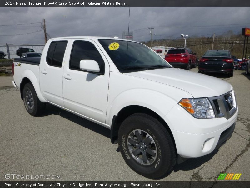 Glacier White / Beige 2017 Nissan Frontier Pro-4X Crew Cab 4x4