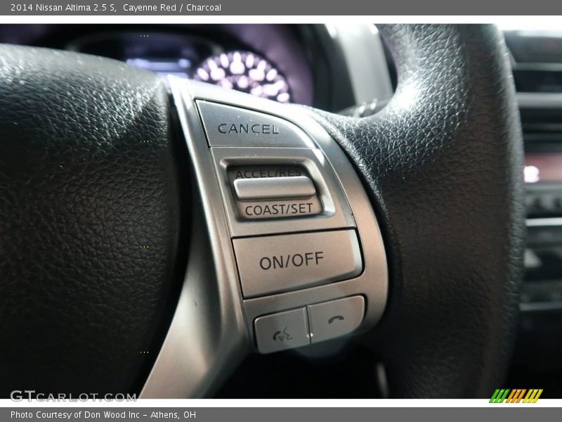 Cayenne Red / Charcoal 2014 Nissan Altima 2.5 S