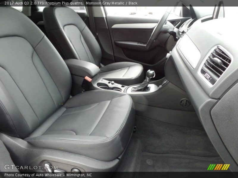 Monsoon Gray Metallic / Black 2017 Audi Q3 2.0 TFSI Premium Plus quattro