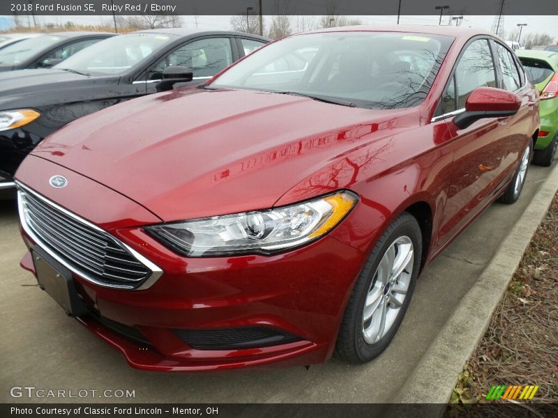 Ruby Red / Ebony 2018 Ford Fusion SE