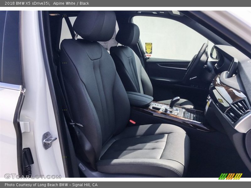 Alpine White / Black 2018 BMW X5 sDrive35i