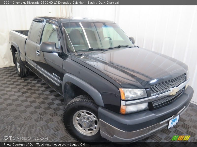 Black / Dark Charcoal 2004 Chevrolet Silverado 2500HD LS Extended Cab 4x4