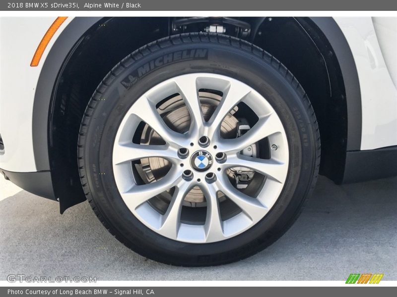 Alpine White / Black 2018 BMW X5 sDrive35i