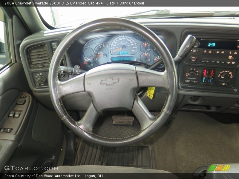 Black / Dark Charcoal 2004 Chevrolet Silverado 2500HD LS Extended Cab 4x4