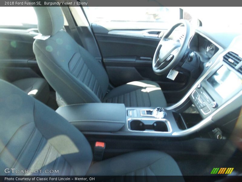 Burgundy Velvet / Ebony 2018 Ford Fusion SE