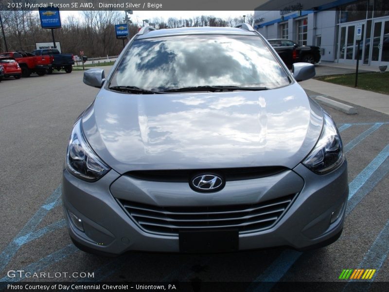 Diamond Silver / Beige 2015 Hyundai Tucson SE AWD