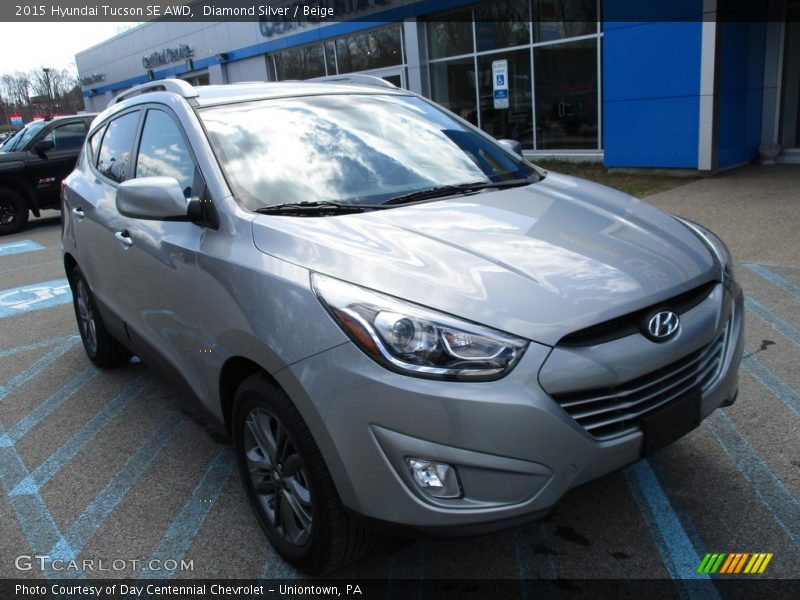 Diamond Silver / Beige 2015 Hyundai Tucson SE AWD