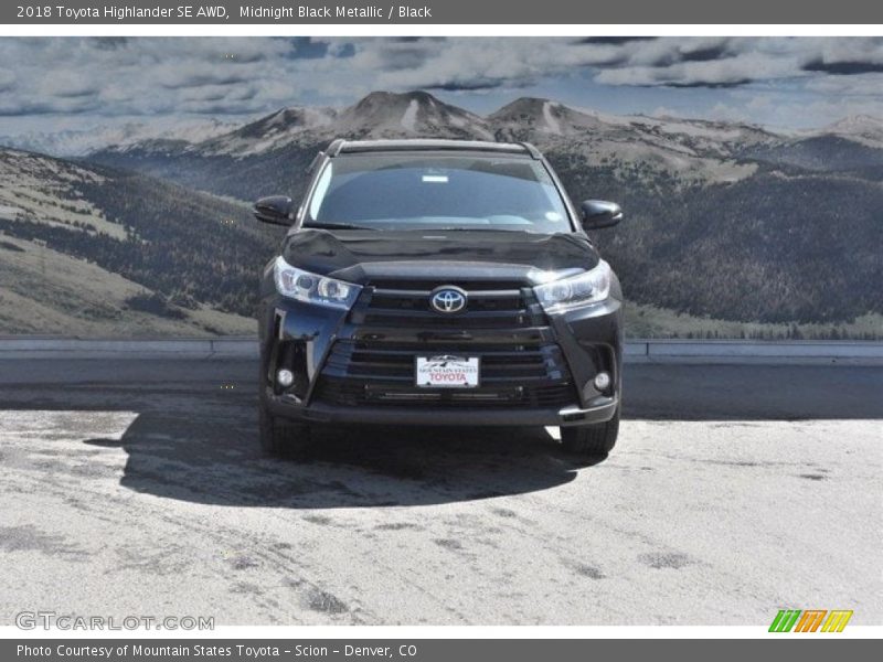 Midnight Black Metallic / Black 2018 Toyota Highlander SE AWD