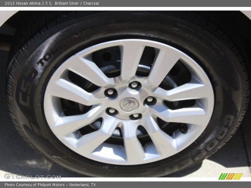Brilliant Silver / Charcoal 2013 Nissan Altima 2.5 S