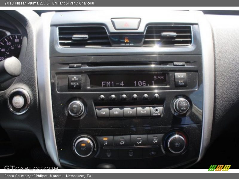 Brilliant Silver / Charcoal 2013 Nissan Altima 2.5 S
