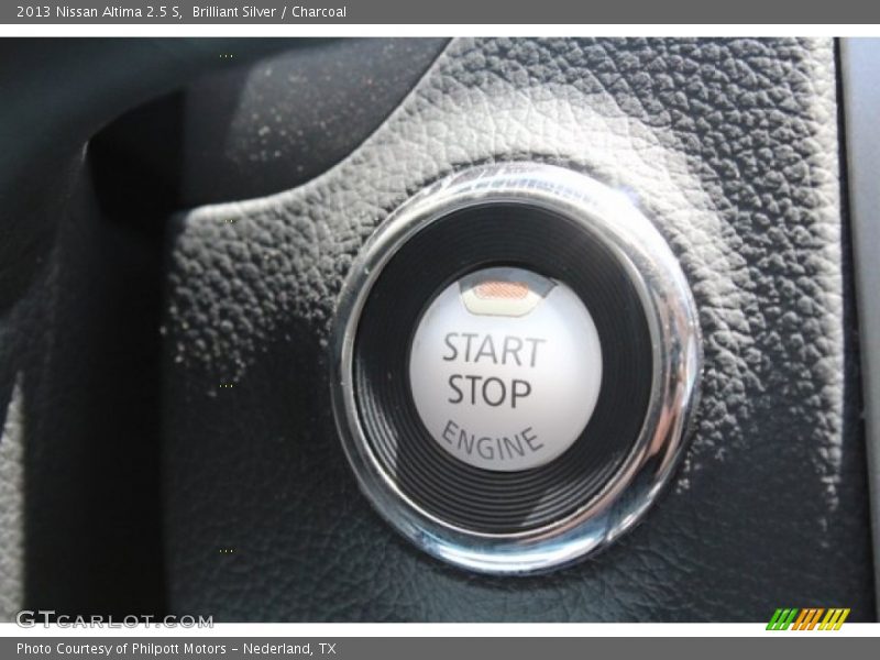 Brilliant Silver / Charcoal 2013 Nissan Altima 2.5 S