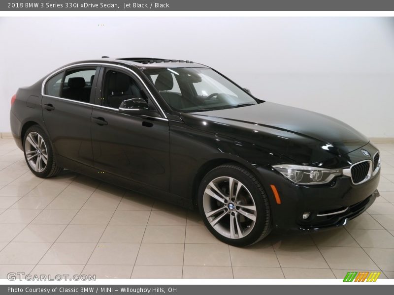 Jet Black / Black 2018 BMW 3 Series 330i xDrive Sedan