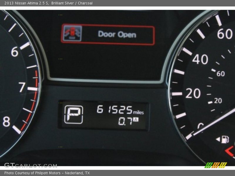 Brilliant Silver / Charcoal 2013 Nissan Altima 2.5 S